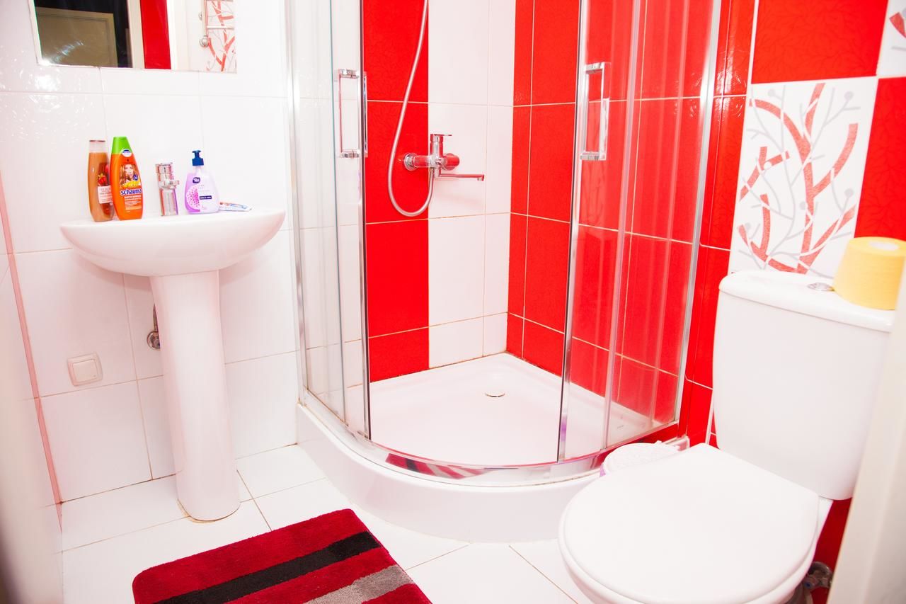 Апартаменты 2Rooms Semi-luxury Apartment on Pochtovaya 167-A Street Запорожье-12