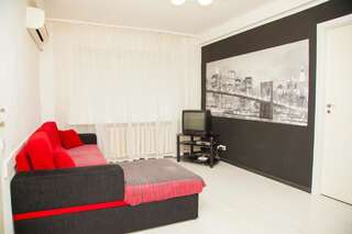 Апартаменты 2Rooms Semi-luxury Apartment on Pochtovaya 167-A Street Запорожье Апартаменты-2
