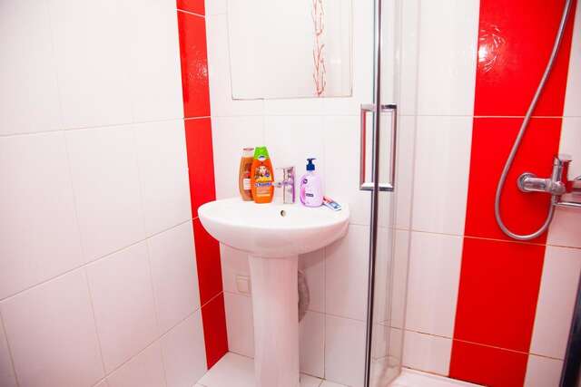 Апартаменты 2Rooms Semi-luxury Apartment on Pochtovaya 167-A Street Запорожье-12